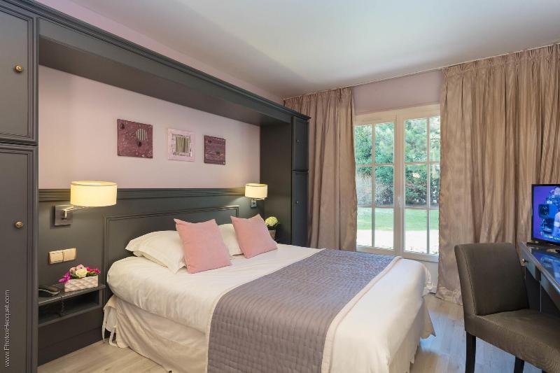Logis Hotel & Restaurant - Lensotel Экстерьер фото
